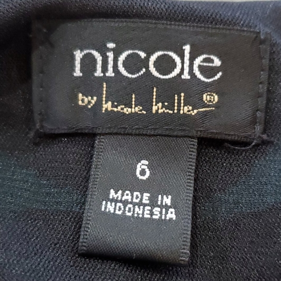 🍎2 Items/$12 Nicole vibrant bell sleeve Boho style dress size 6 - Picture 7 of 7